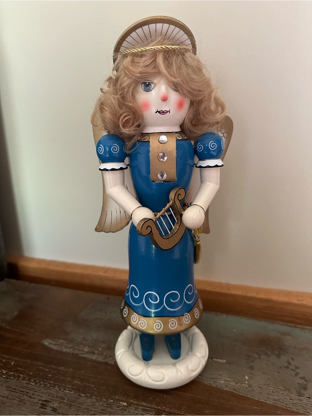 1998 Old World Angel wooden Nutcracker Village doll works vintage collectible